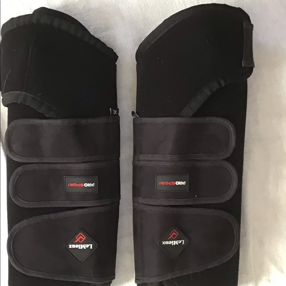 LeMieux Pro sport Support boots